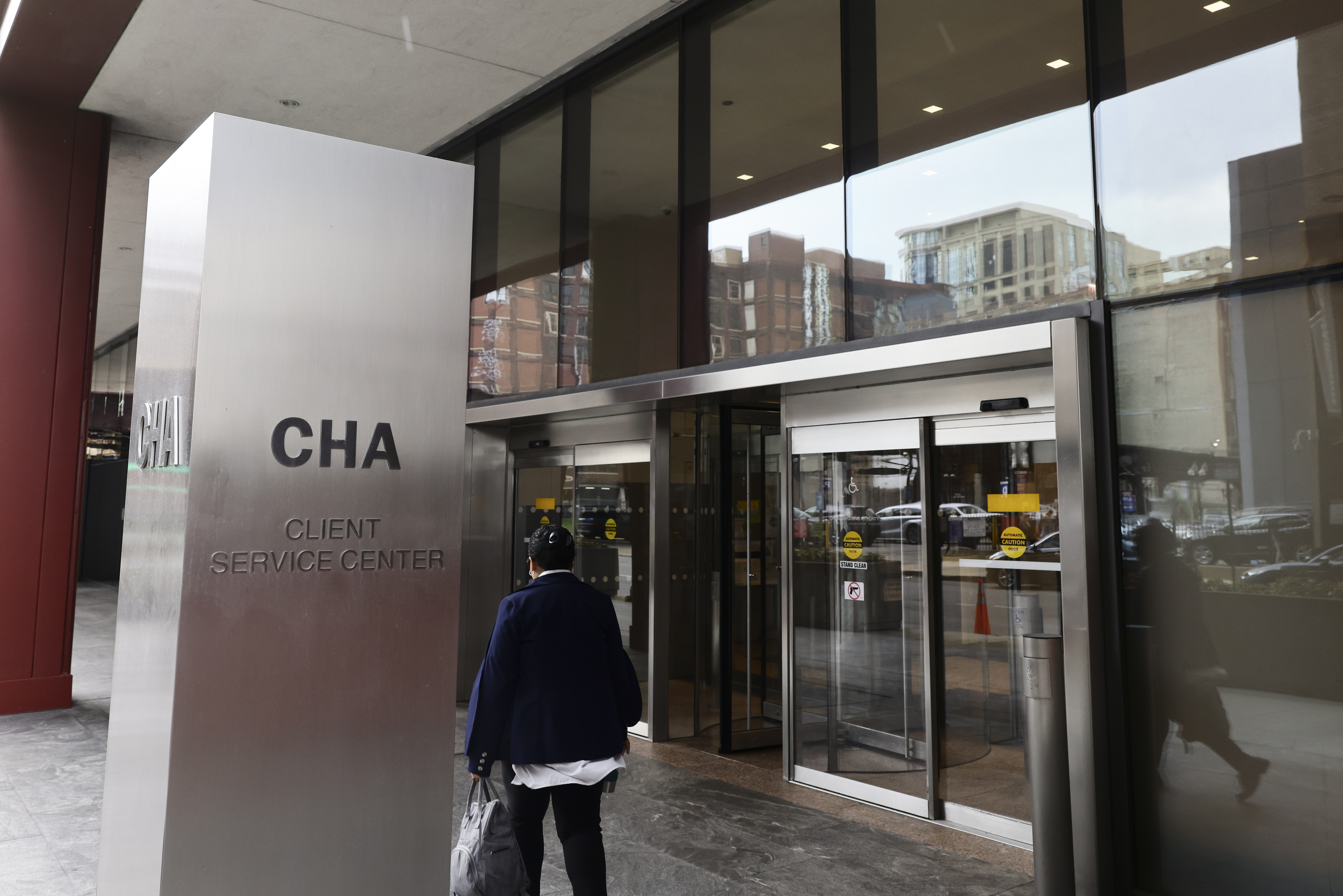 Chicago Housing Authority subject of HUD audit citing immigration and criminal activity, records show