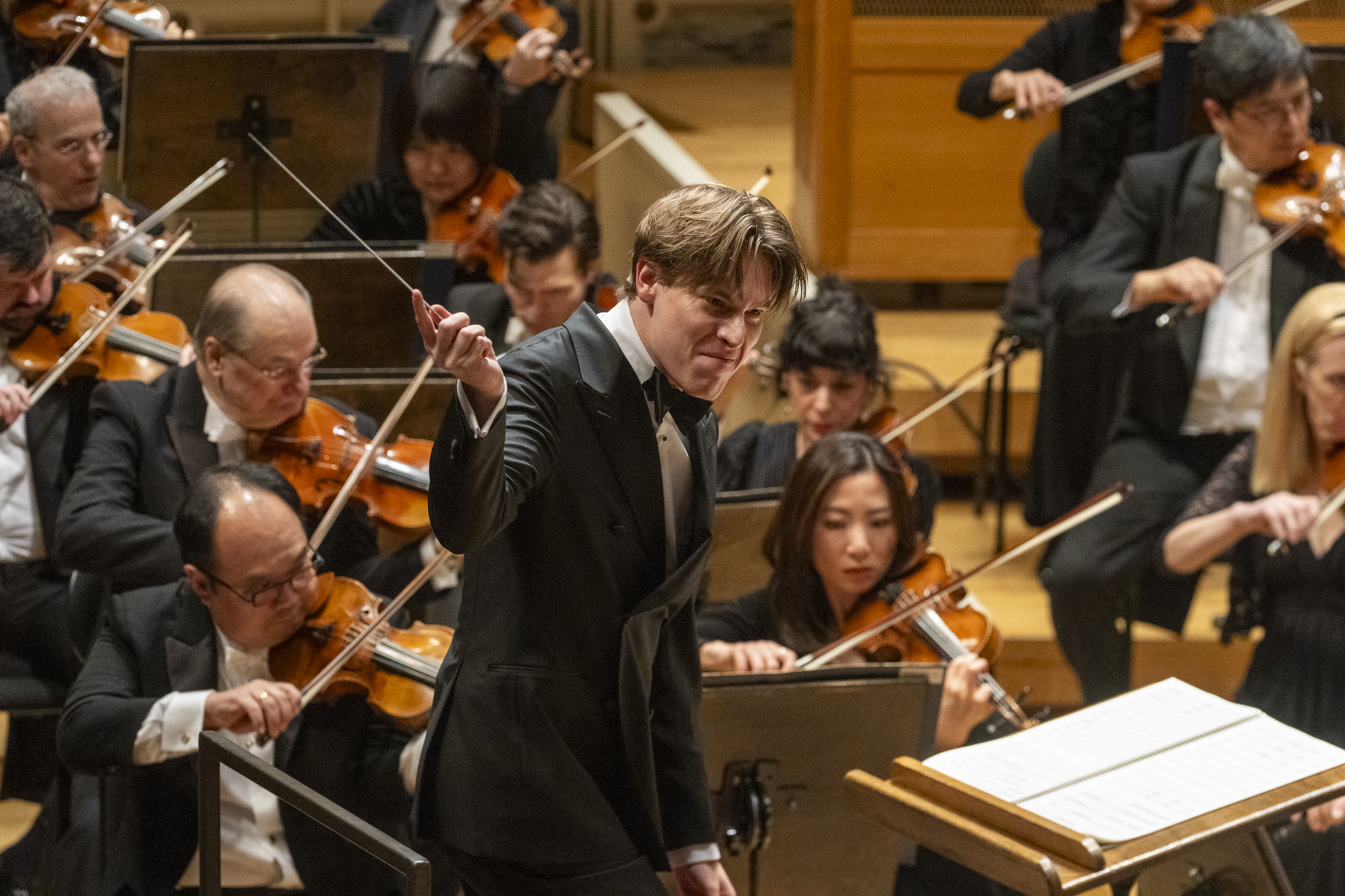 Klaus Mäkelä and Chicago Symphony Orchestra review: Audience gets a powerful dose of what's to come - Vimarsana News