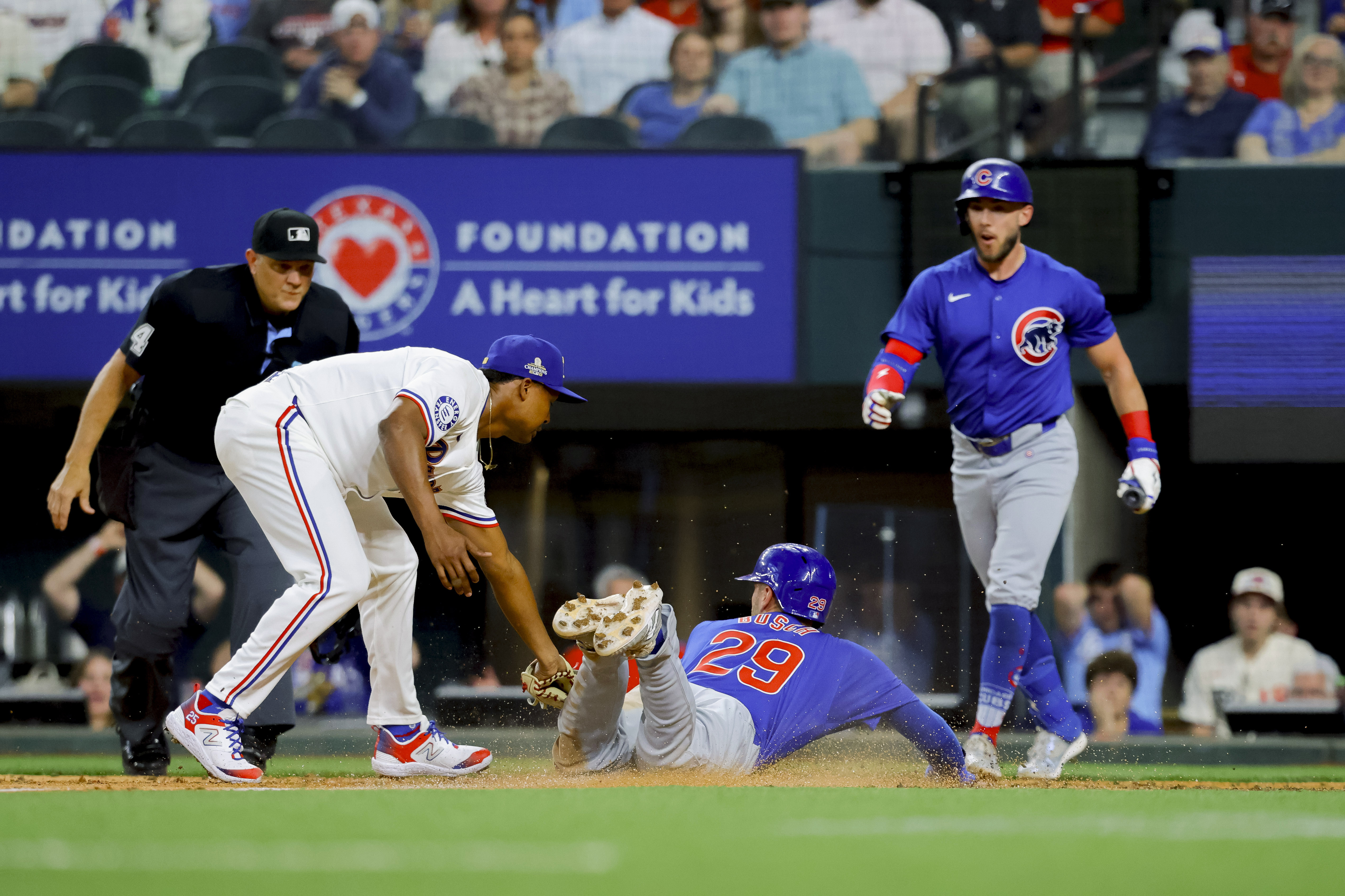 What Michael Busch's 'heads-up' play on a controversial call at the plate says about the Cubs rookie - Vimarsana News