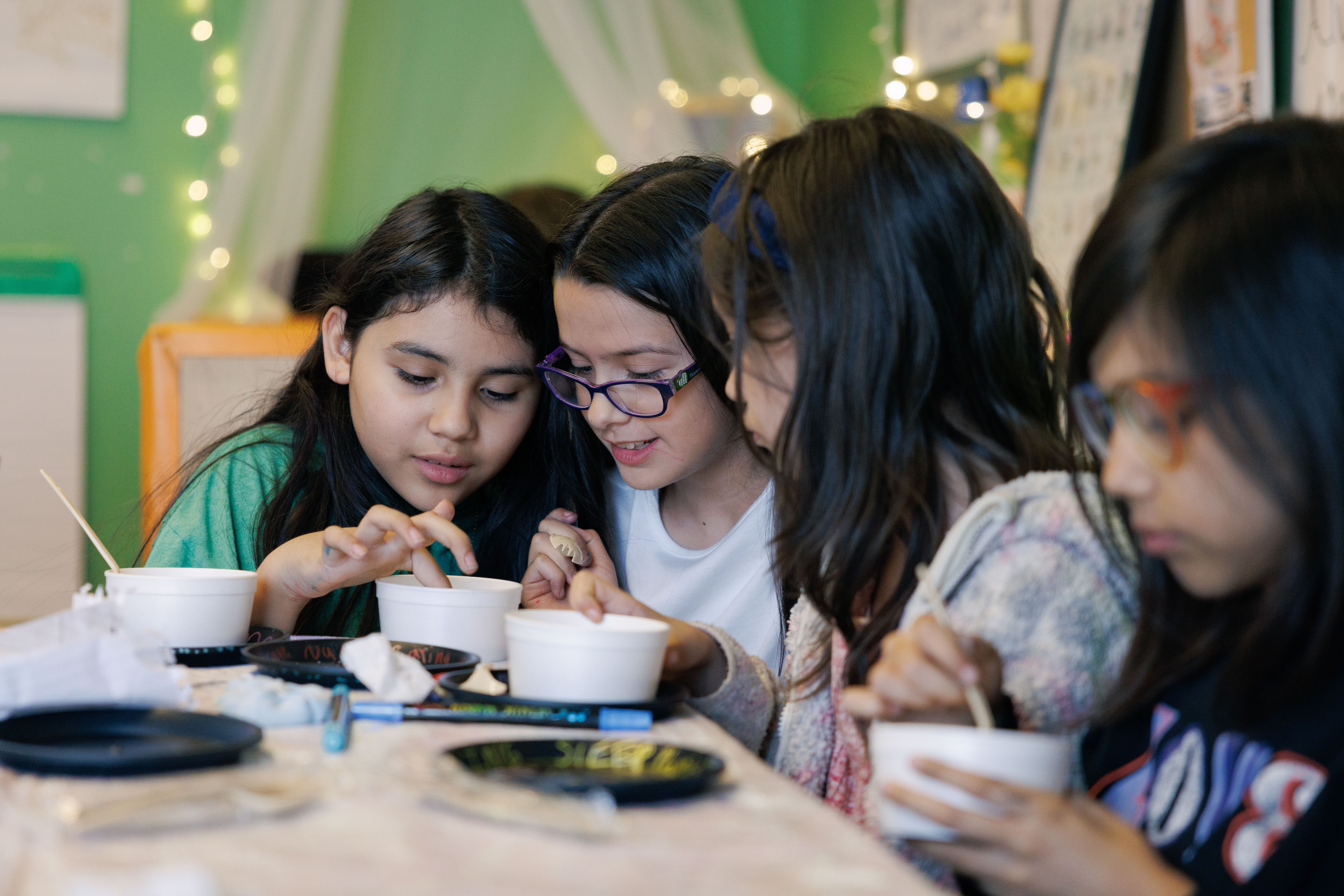 Pilsen group encourages positive self-talk, coping skills in young girls: 'It's OK to say you have problems' - Vimarsana News