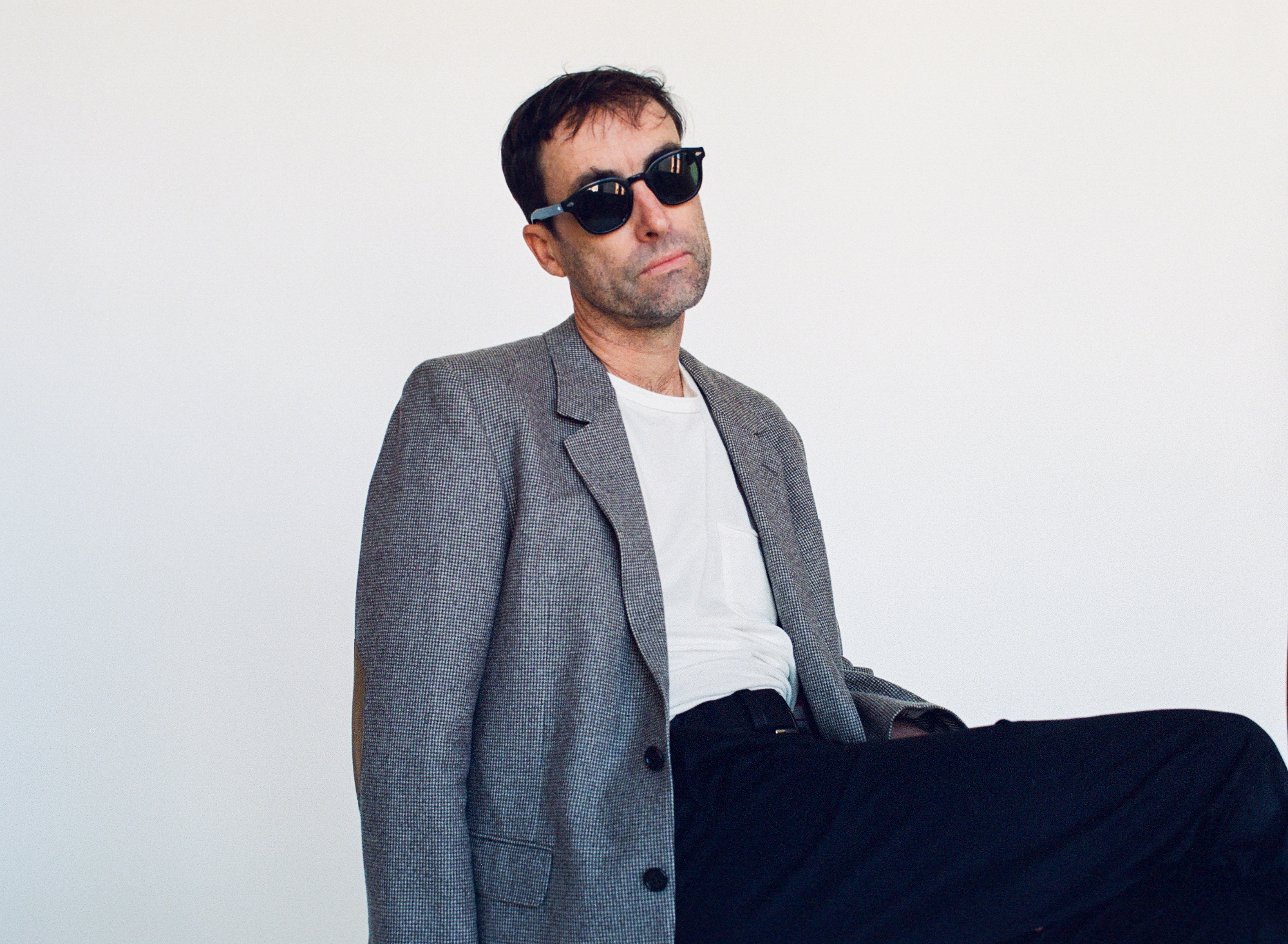 Indie extraordinaire Andrew Bird finds new melodic direction in jazz standards - Vimarsana News