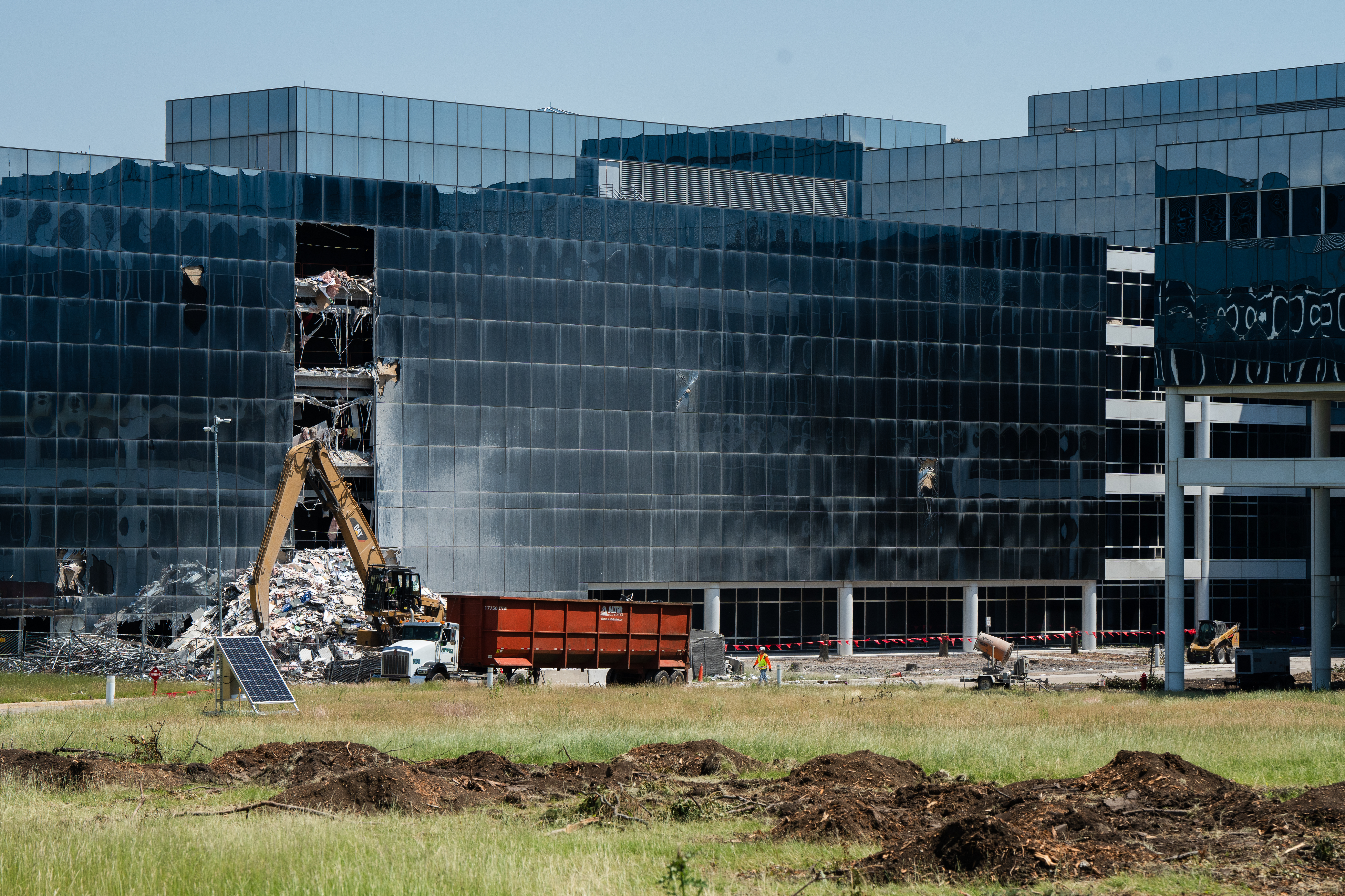 Hoffman Estates ready for a 'modern era' with data center project at former Sears site - Vimarsana News