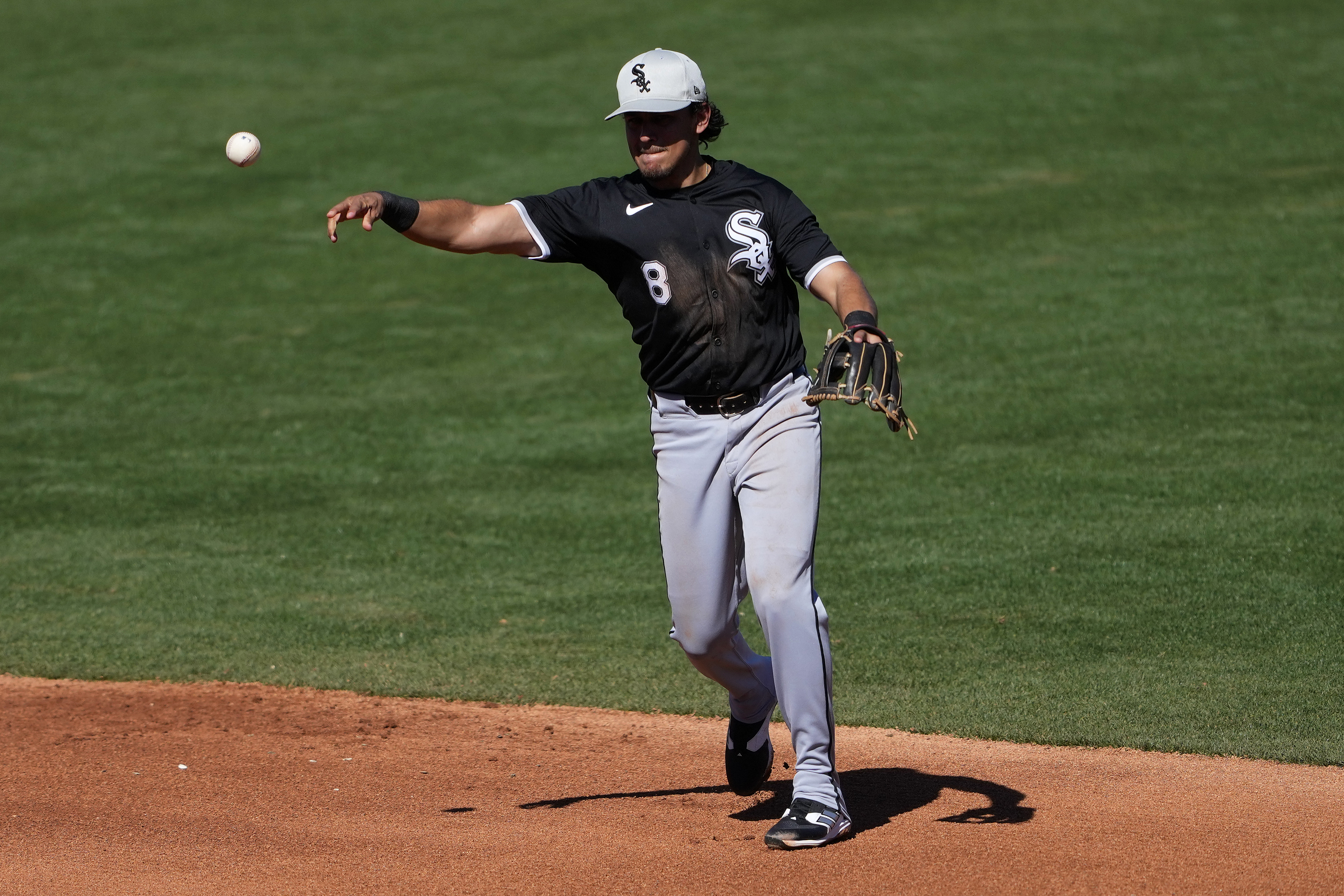 White Sox defense showing signs of improvement at spring training - Vimarsana News