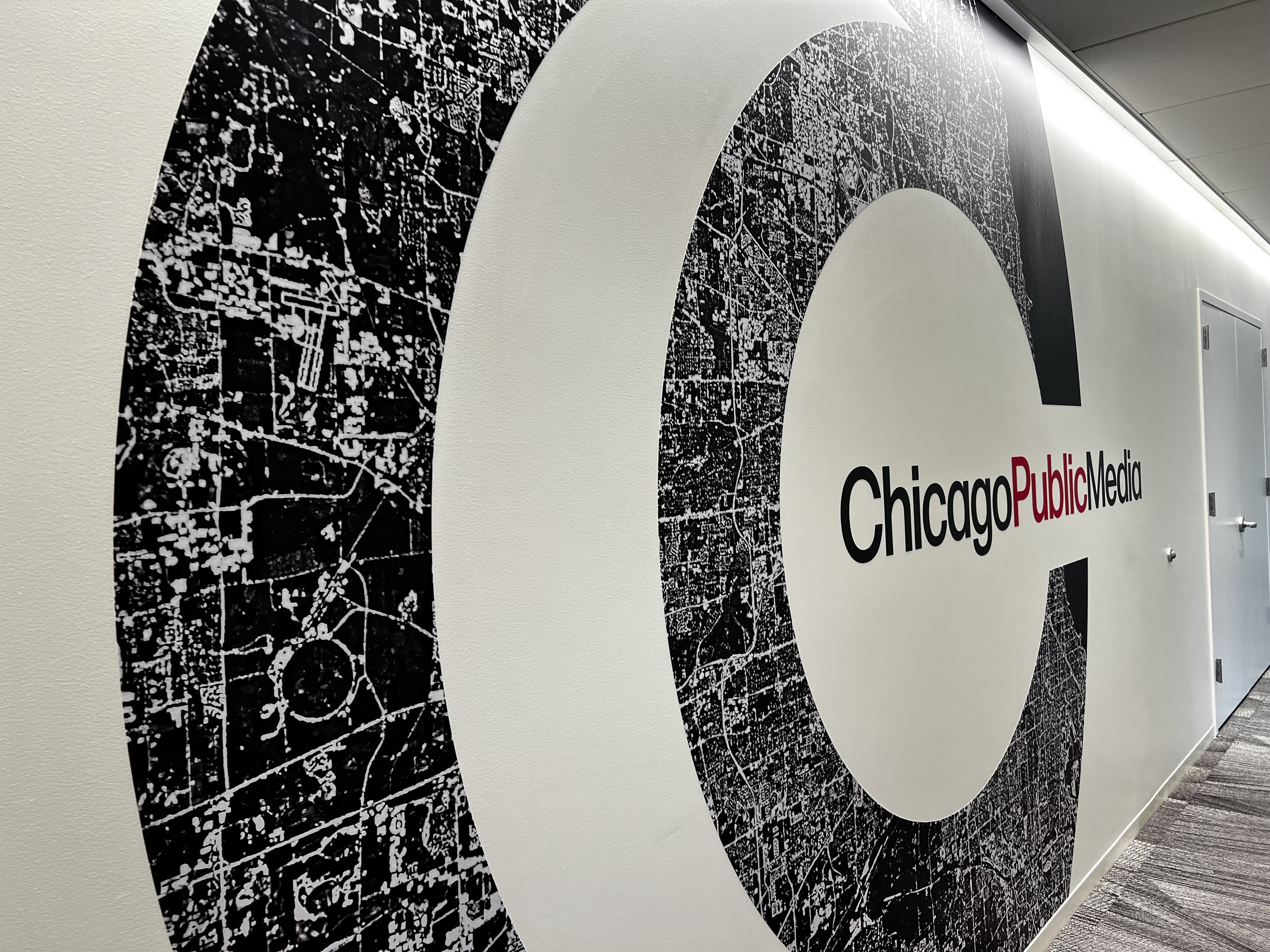 Chicago Public Media funder 'saddened' by layoffs but still optimistic Sun-Times, WBEZ merger will succeed - Vimarsana News