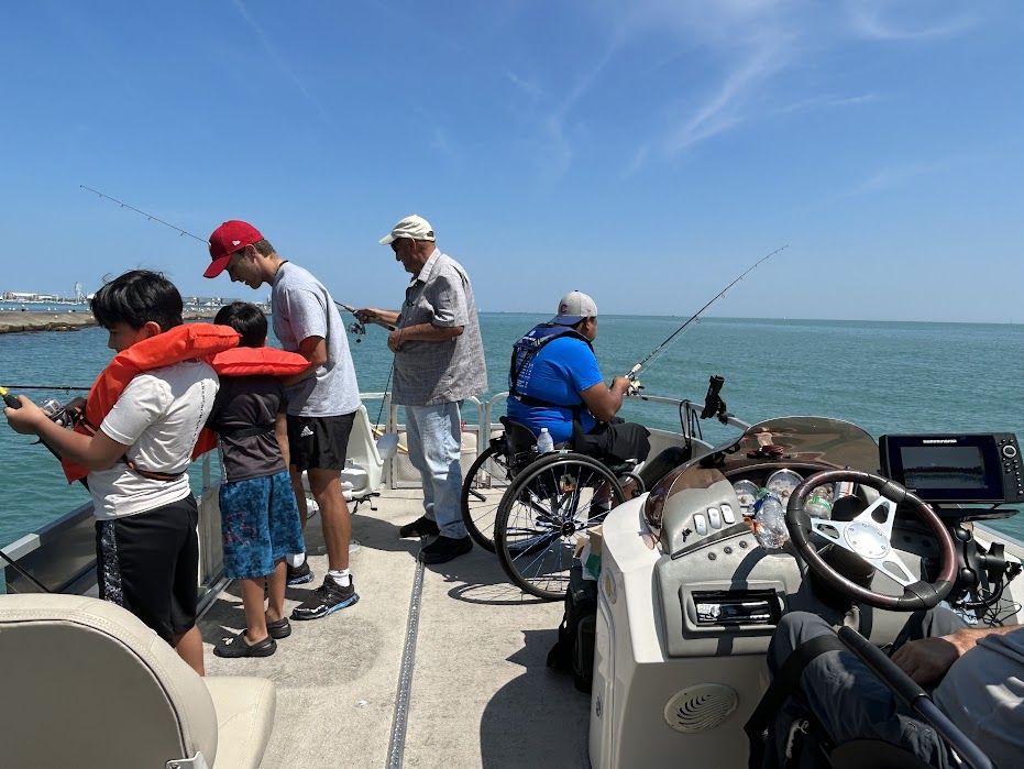Chicago No Limits Fishing opens fishing and boating for people with disabilities - Vimarsana News