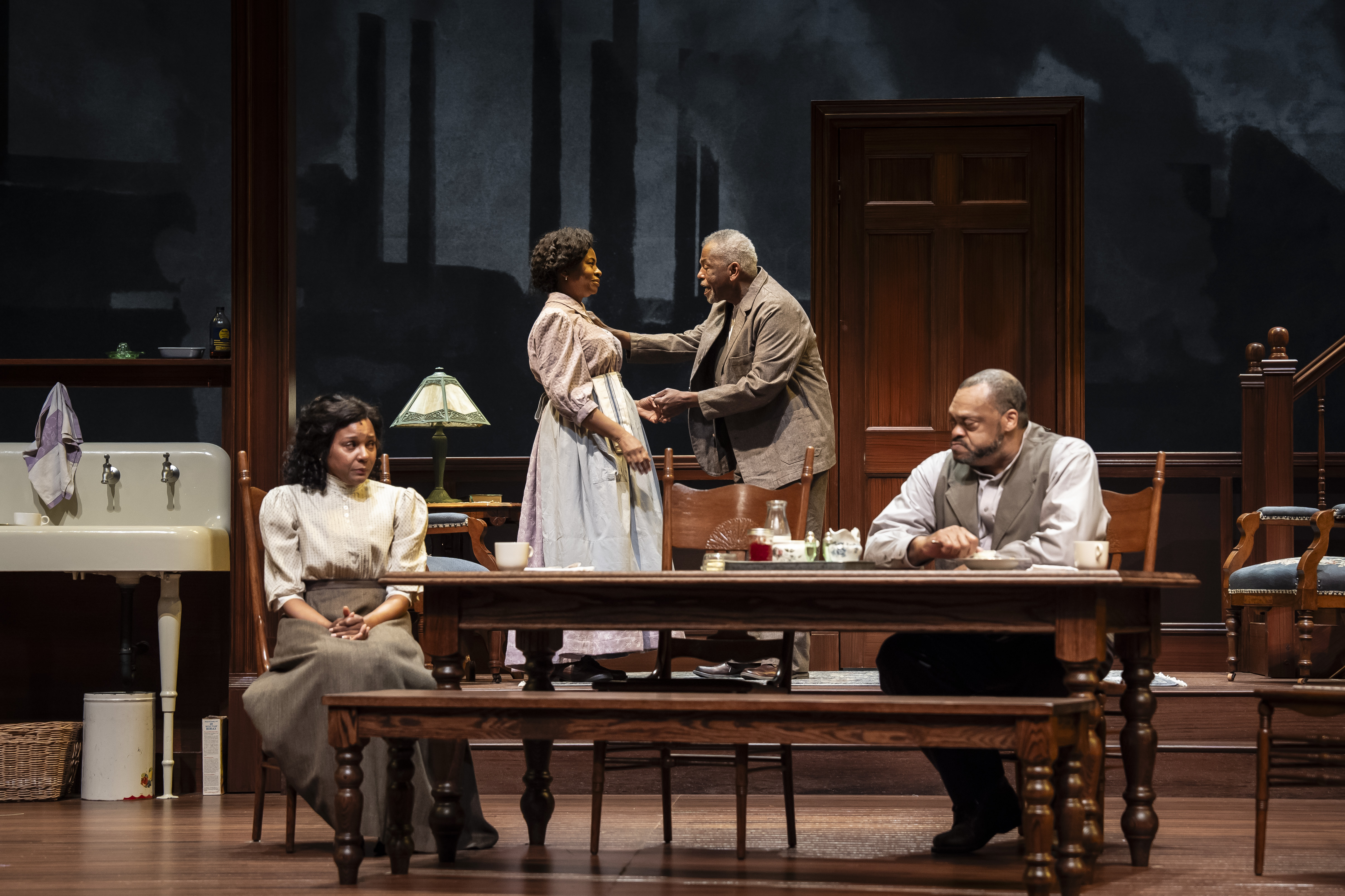 Timeless 'Joe Turner's Come and Gone' richly acted by Goodman Theatre's all-Chicago cast - Vimarsana News