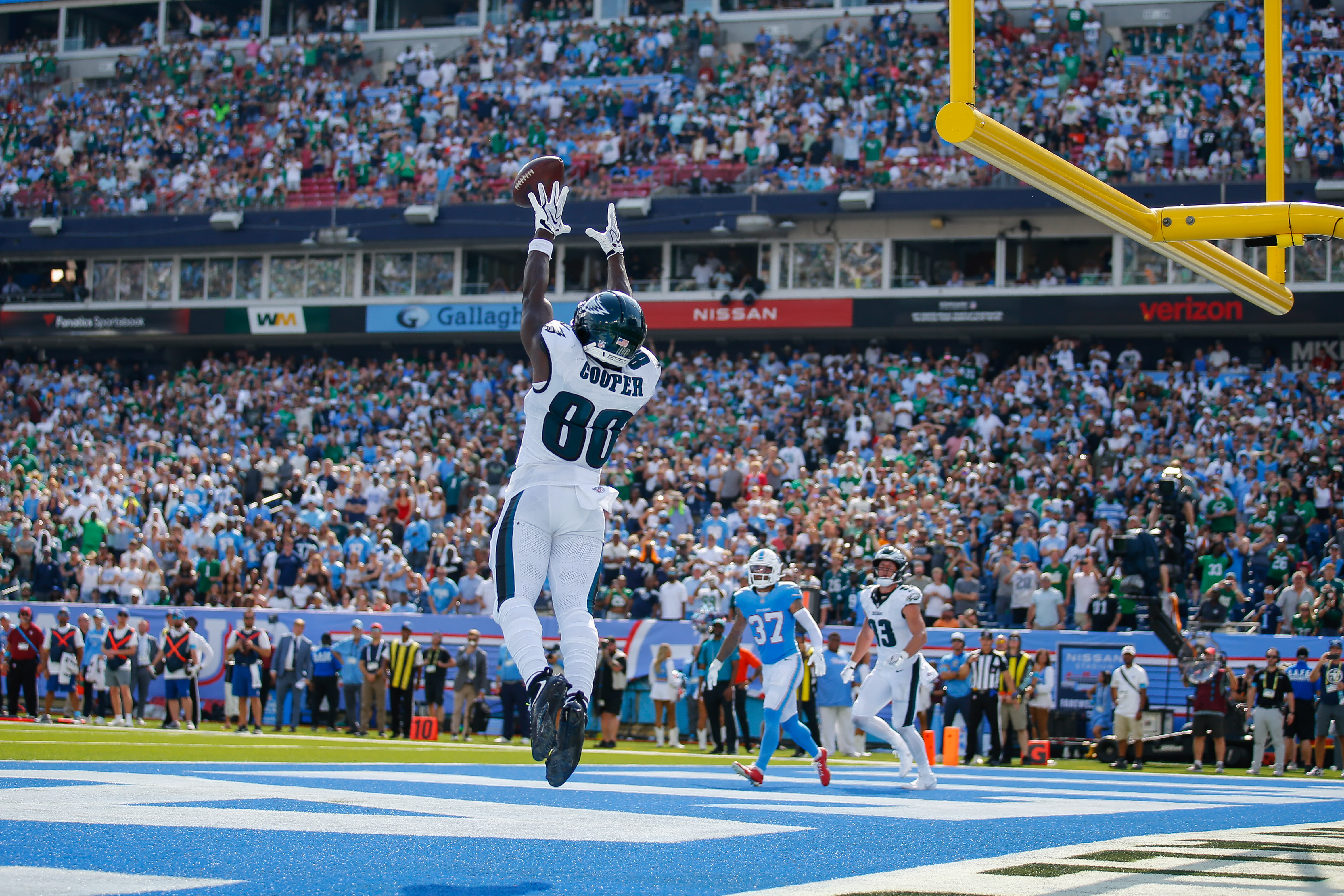 Bear next oppoent : Eagles score TD with 9 seconds left to beat the Titans 24 - 20